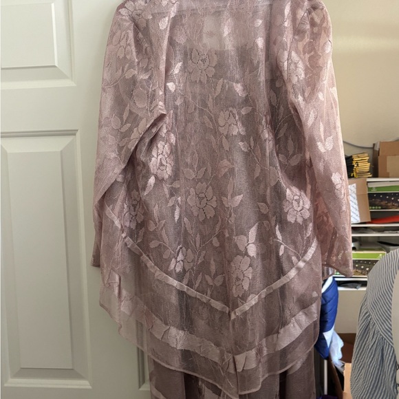 Pink Lace Dress with Shawl - Picture 5 of 6